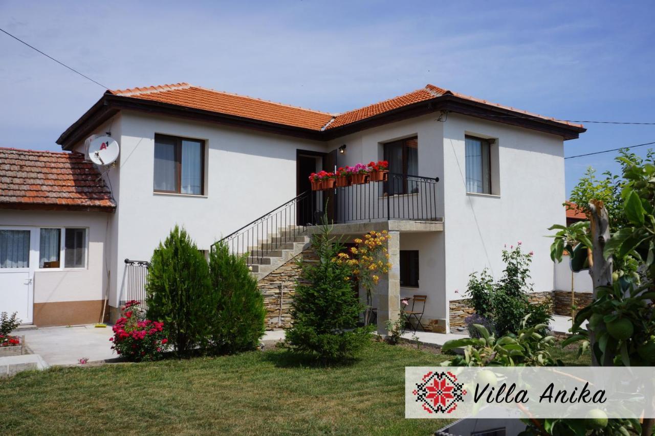 Villa Anika Mezek Экстерьер фото